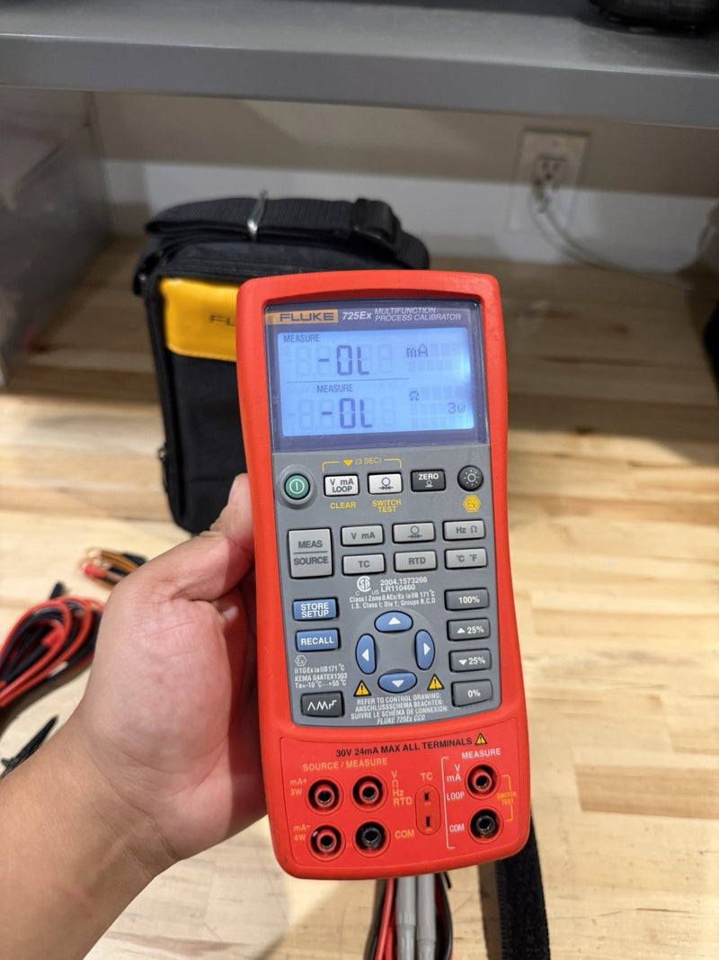 FLUKE 725EX MULTIFUNCTION PROCESS CALIBRATOR W/ ACCESSORIES- TESTED