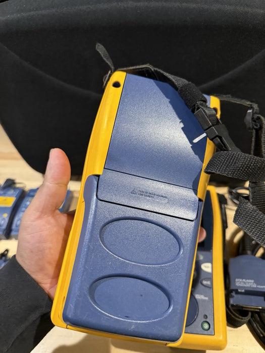 FLUKE NETWORKS DTX-1800 CABLE ANALYZER W/DTX-SFM2 DTX-MFM2 DTX-PLA002 (TESTED)