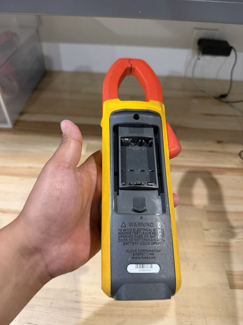 FLUKE 381 FC TRUE RMS CLAMP METER FOR PARTS