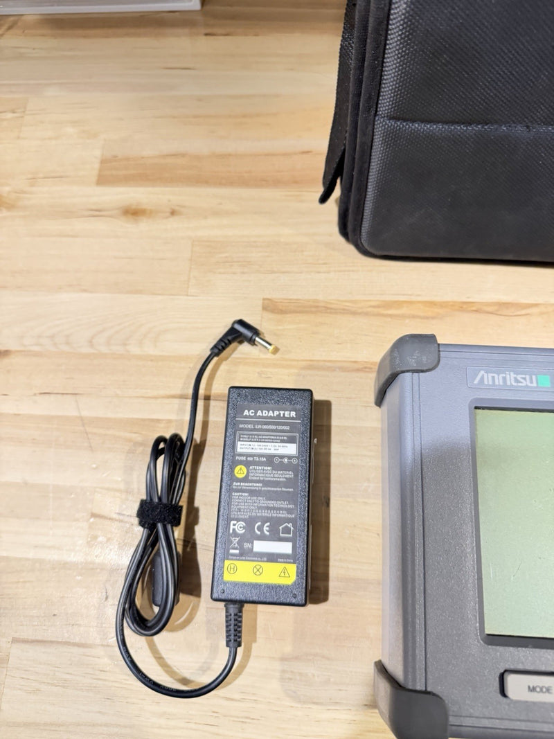 ANRITSU SITE MASTER S331C ANALYZER WITH CHARGER TESTED