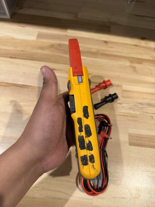 FLUKE 376 AC/DC TRUE RMS WIRELESS CLAMP METER WLEADS & CLIPS