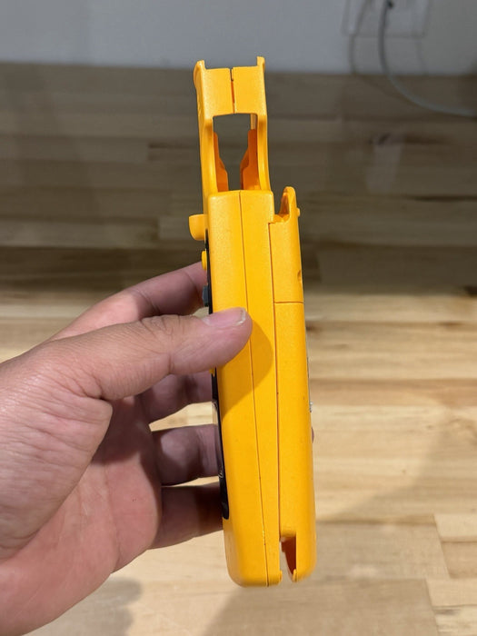 FLUKE 771 MILLIAMP PROCESS CLAMP METER (NO CLAMP) SHIPS FAST