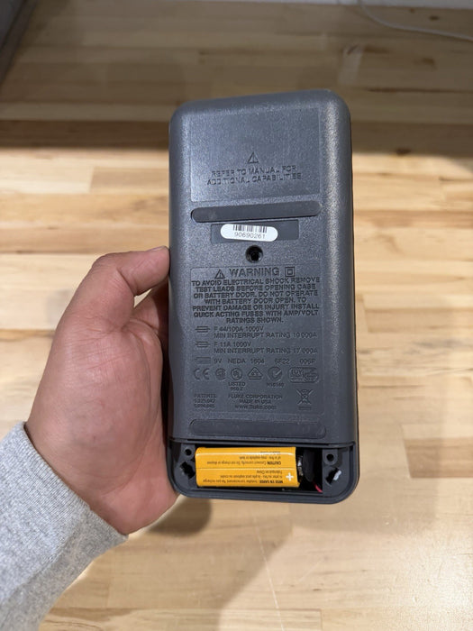 FLUKE 87V TRUE RMS MULTIMETER (PARTS ONLY) FOR PARTS - SHIPS FAST