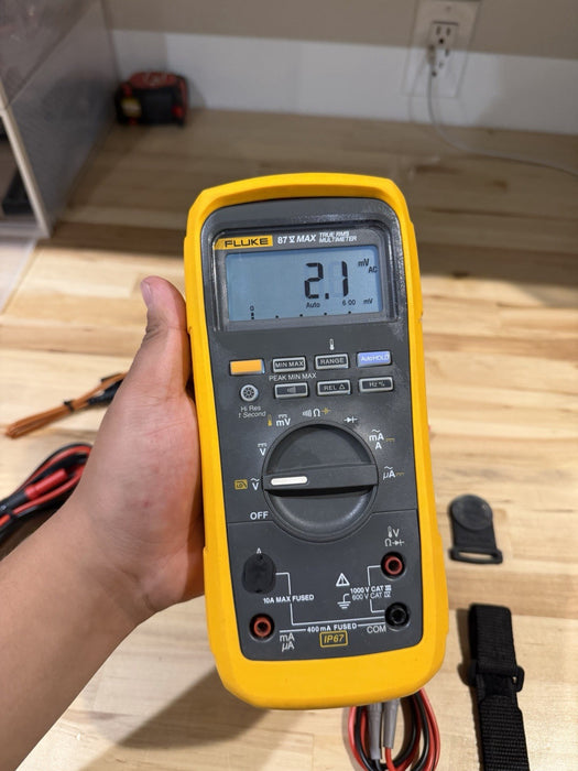 FLUKE 87V-MAX/E2 INDUSTRIAL COMBO KIT (TESTED) SHIPS FAST