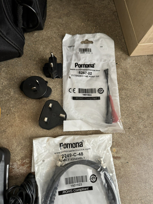 FLUKE 810 VIBRATION TESTER & TACHOMETER/FREE SHIPPING / SHIPS FAST