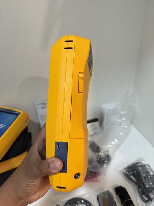 FLUKE NETWORKS DSX2-5000 (NEW SEALED) SHIPS FAST / FREE SHIPPING