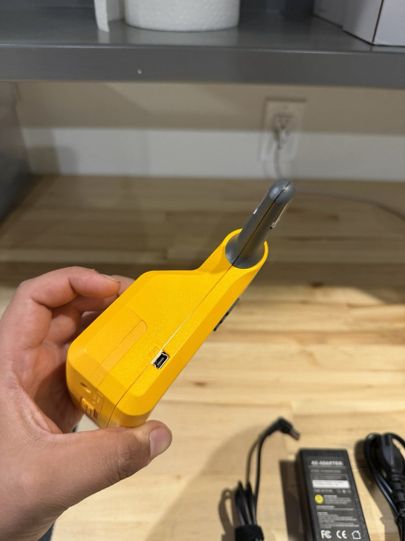 FLUKE BIOMEDICAL SPOT LIGHT SPO2 FUNCTIONAL TESTER WITH CHARGER