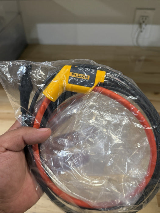 FLUKE IFLEX 1500-18 FLEXIBLE CURRENT CLAMP 1500A CAT III 1000V