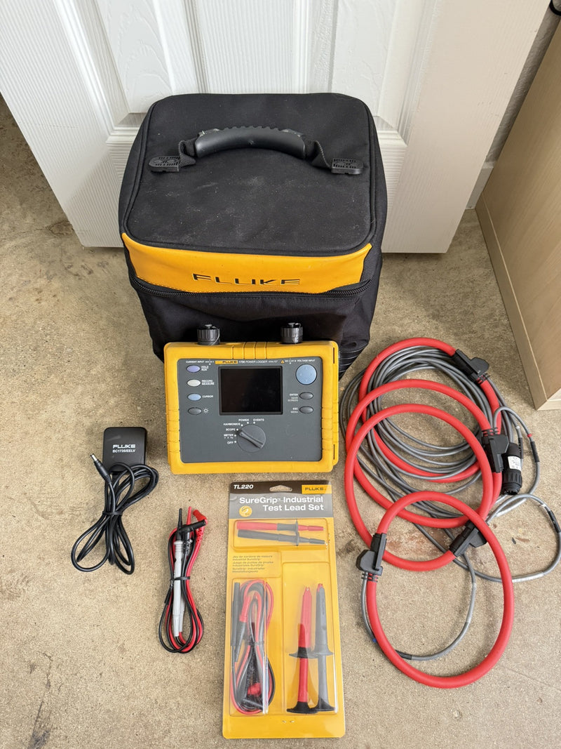 FLUKE 1735 THREE-PHASE POWER LOGGER WITH PROBES & CASE & CHARGER