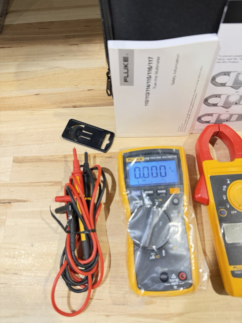 FLUKE 116/323 HVAC MULTIMETER COMBO KIT W/ ACCESSORIES TESTED SHIPS FAST NEW