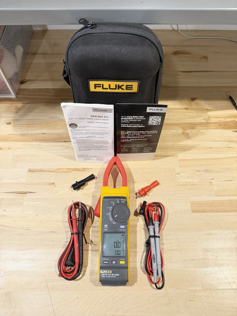 FLUKE 393 FC CAT III 1500V TRMS CLAMP METER W/LEADS TESTED
