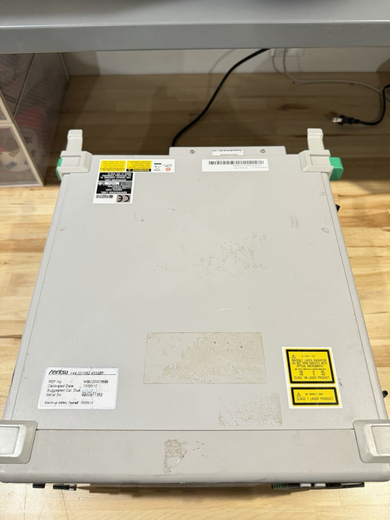 ANRITSU MD1230B DATA QUALITY ANALYZER WITH MU120118B & MU120122A MODULE