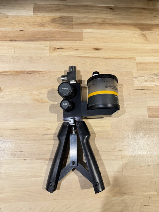 FLUKE 700HTP-2 HYDRAULIC TEST PUMP 10,000 PSI 690 BAR (TESTED) GREAT CONDITION