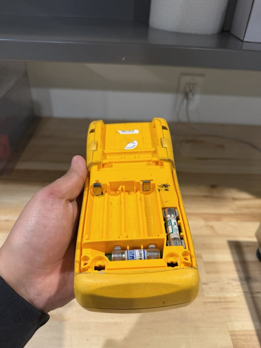 FLUKE 189 TRUE RMS MULTIMETER FOR PARTS