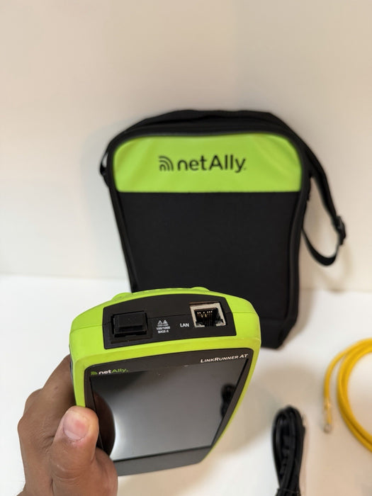 NETALLY LINKRUNNER AT 4000 NETWORKS TESTER W/ CHARGER & ACCESSORIES (TESTED)