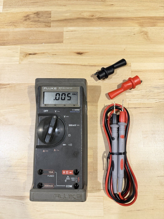 FLUKE 77 MULTIMETER W/ LEADS (TESTED) SHIPS FAST