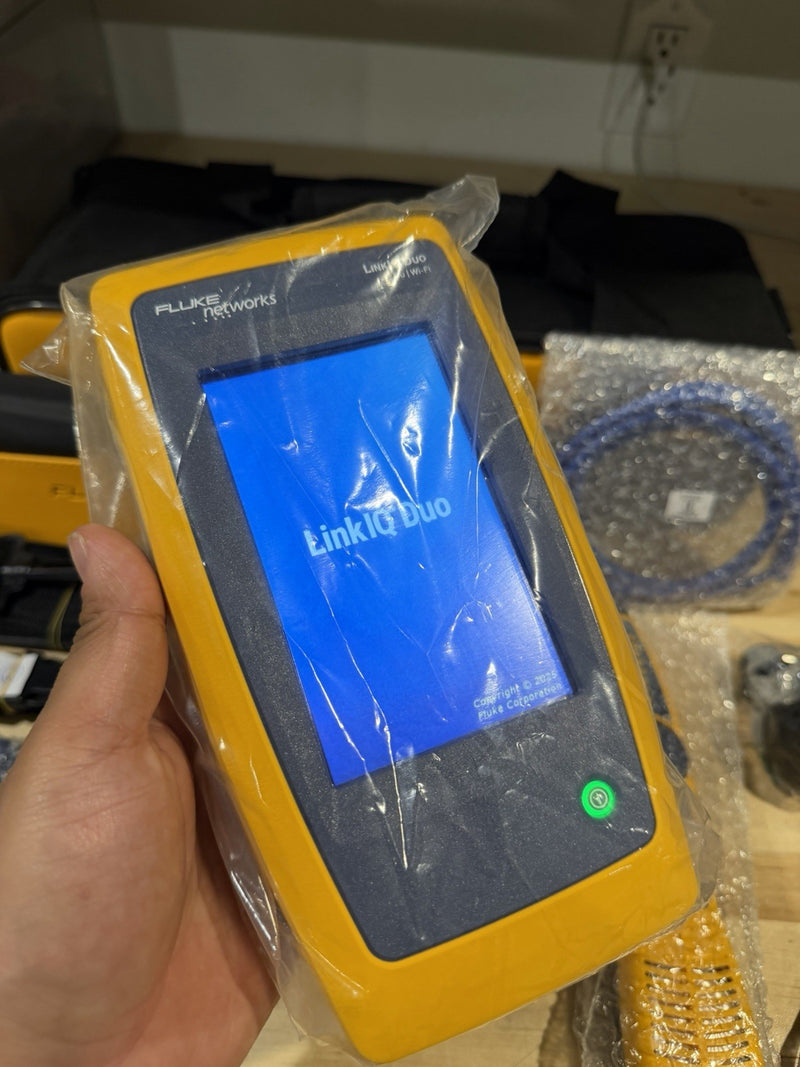 FLUKE NETWORKS LINKIQ-DUO KIT WIFI NETWORK TESTER MFD2025 SHIPS FREE