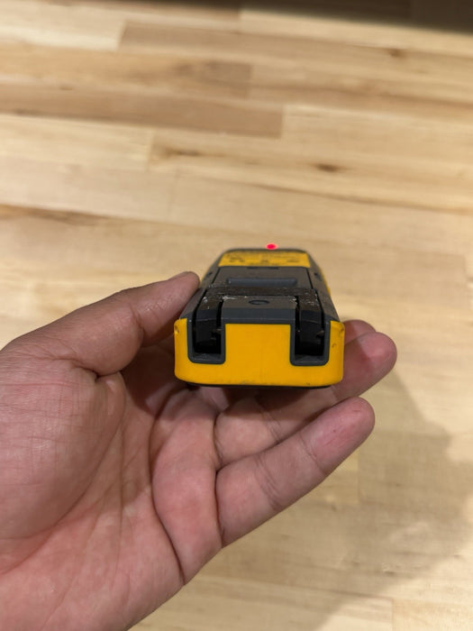 FLUKE 421D LASER DISTANCE METER TESTED