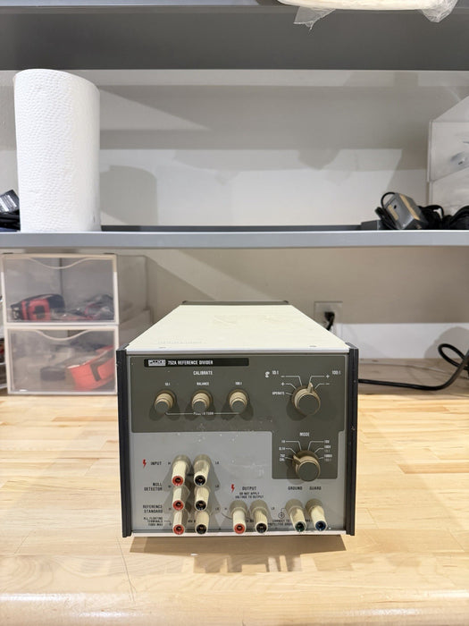 FLUKE 752A REFERENCE DIVIDER TESTED