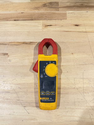 FLUKE 325 TRUE RMS CLAMP METER (PARTS ONLY) FOR PARTS - SHIPS FAST