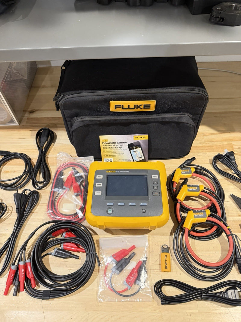 FLUKE 1730 ENERGY LOGGER KIT W/ ACCESSORIES (TESTED) FREE SHIPPING