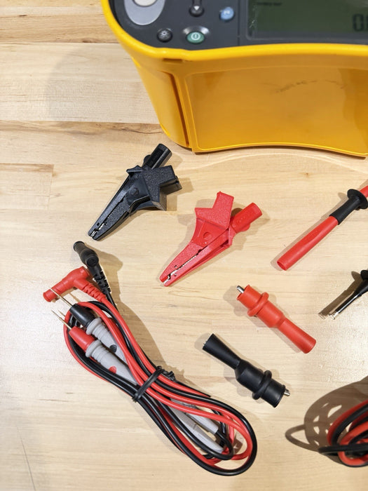 FLUKE 1653 MULTIFUNCTION INSTALLATION TESTER WITH ACCESSORIES