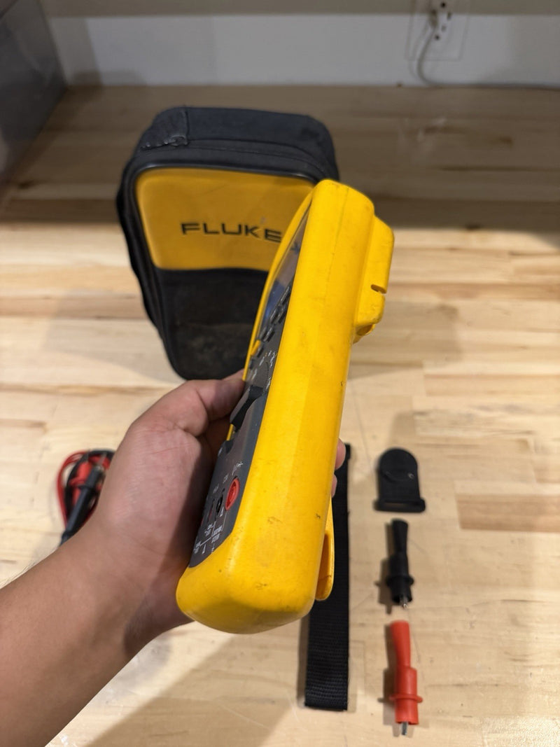 FLUKE 87V TRUE RMS MULTIMETER W/ LEADS (TESTED) SHIPS FAST