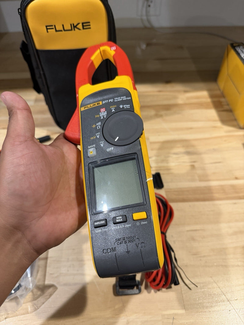 FLUKE 377 FC NON-CONTACT VOLTAGE CLAMP METER