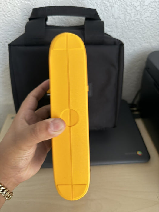 FLUKE BIOMEDICAL PROSIM 2 VITAL SIGNS SIMULATOR