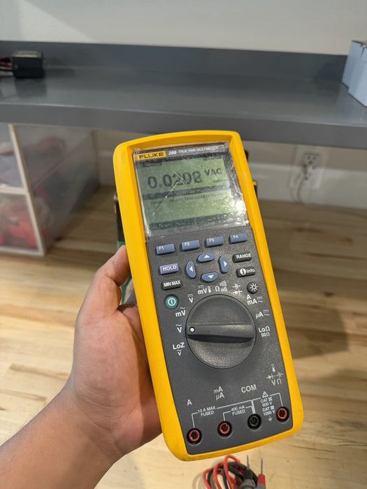 FLUKE 287 TRUE RMS ELECTRONIC LOGGING DIGITAL MULTIMETER WITH LEADS & CLIPS