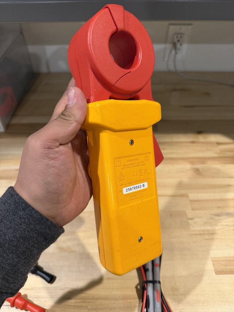 FLUKE 1630 EARTH GROUND CLAMP WITH LEADS PERFECT CONDITION
