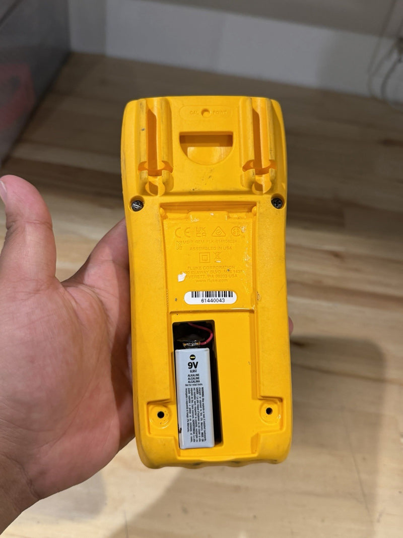 FLUKE 179 TRUE RMS MULTIMETER FOR PARTS