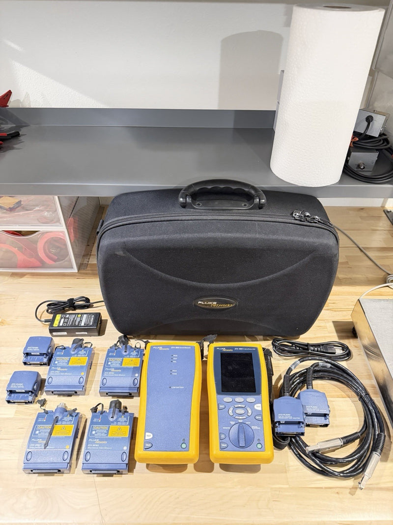 FLUKE NETWORKS DTX-1800 CABLE ANALYZER WITHDTX-SFM2 DTX-MFM2 DTX-PLA002 TESTED