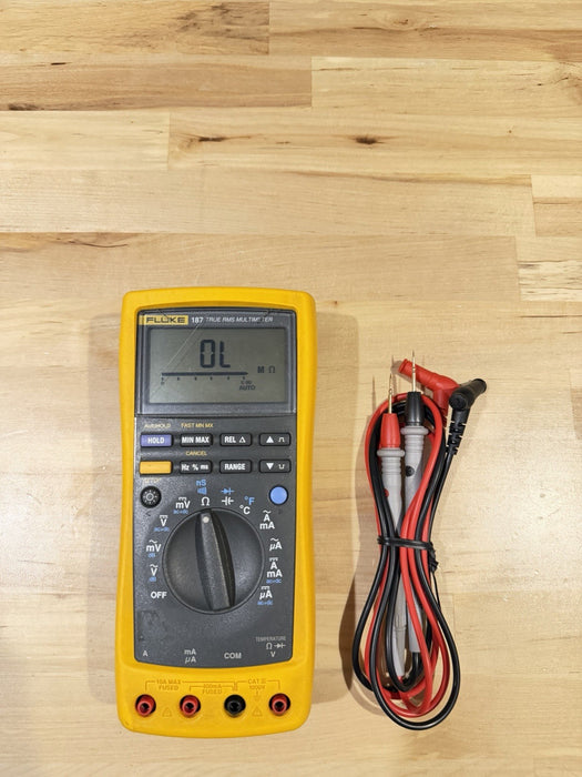 FLUKE 187 TRUE RMS MULTIMETER WITH LEADS TESTED