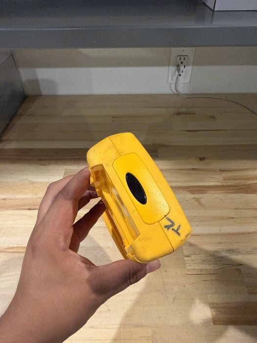 FLUKE 189 TRUE RMS MULTIMETER FOR PARTS