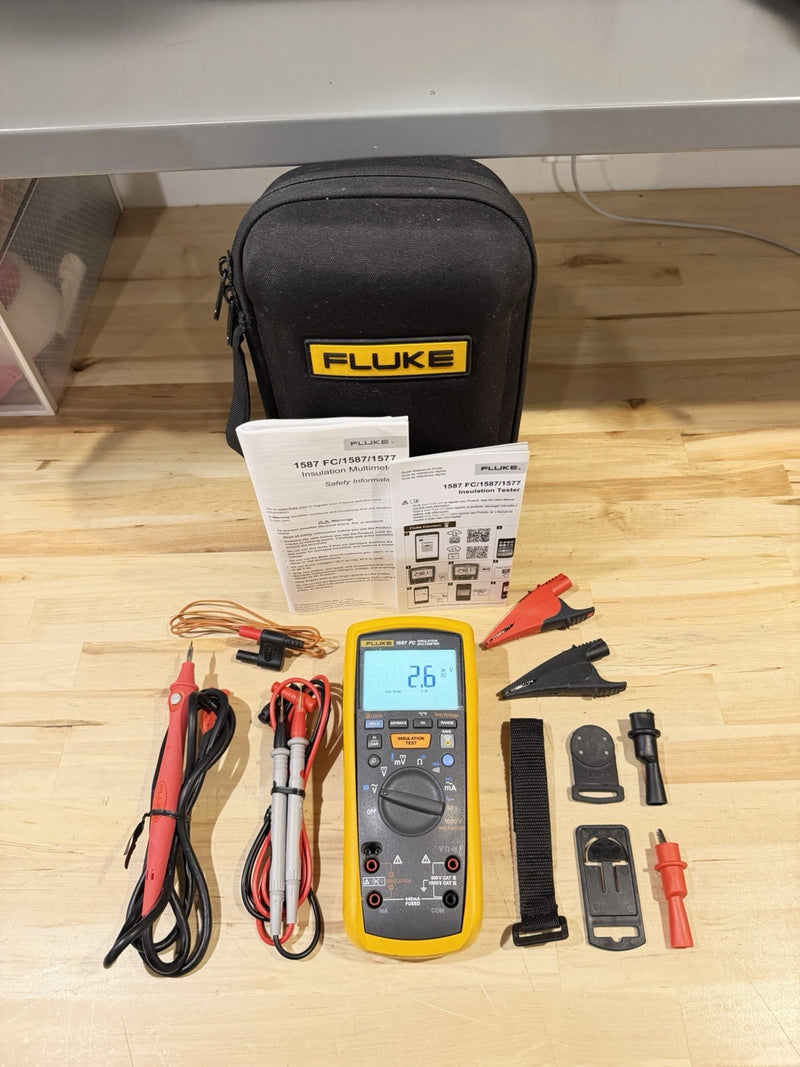 FLUKE 1587 FC 2 IN 1 HANDHELD DIGITAL INSULATION MULTIMETER W/ ACCESSORIES