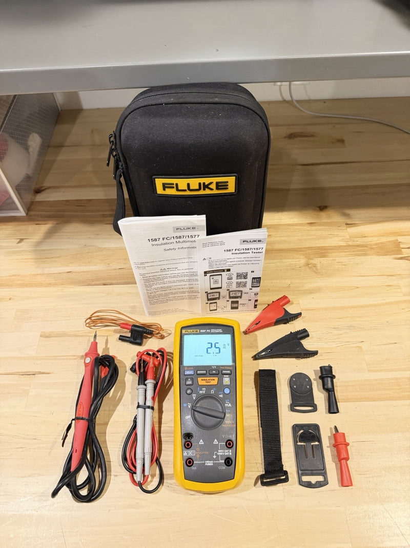 FLUKE 1587 FC 2 IN 1 HANDHELD DIGITAL INSULATION MULTIMETER W/ ACCESSORIES