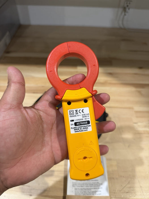 FLUKE 360 AC LEAKAGE CURRENT CLAMP METER TESTED RARE