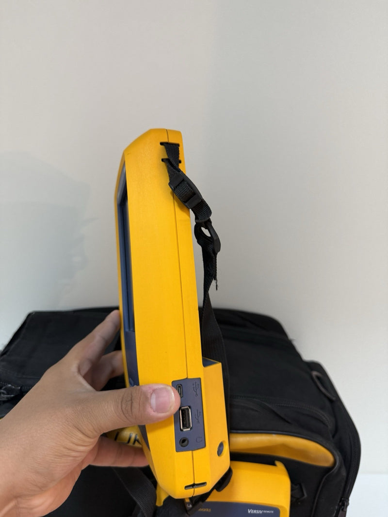 FLUKE NETWORKS VERSIV MAINFRAME & REMOTE WITH BAG & ACCESSORIES