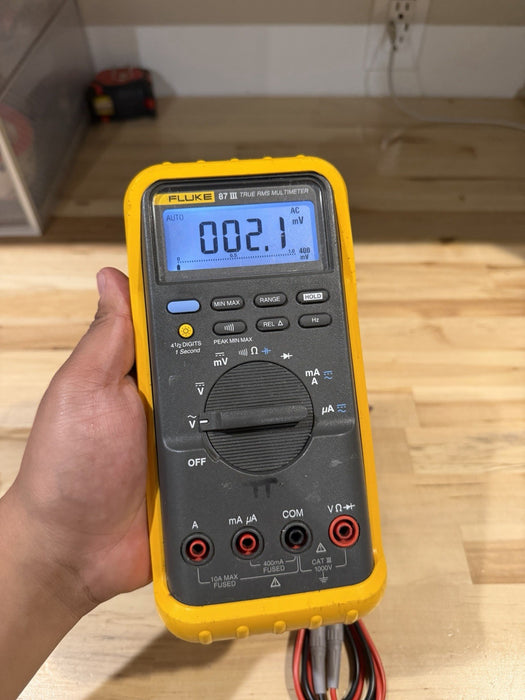 FLUKE 87 III TRUE RMS MULTIMETER WITH LEADS & CLIPS