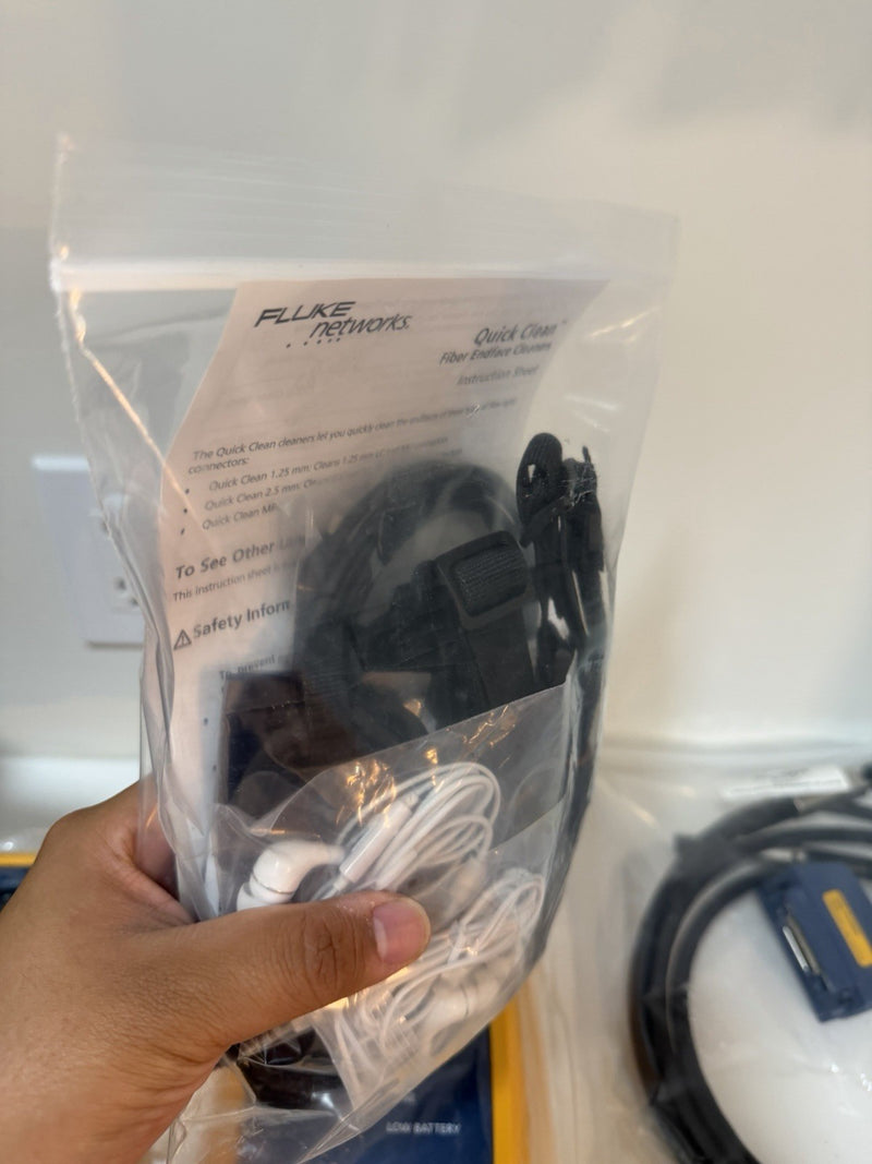 FLUKE NETWORKS DSX2-8000 CABLE ANALYZER CALIBRATED 2024