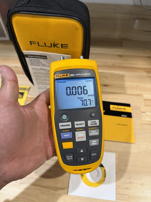 FLUKE 922 AIRFLOW METER W / ACCESSORIES- SHIPS FAST