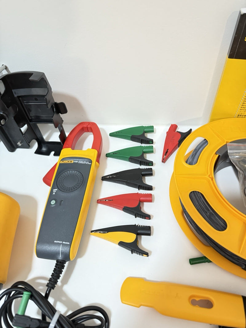 FLUKE SMFT-1000/PRO MULTIFUNCTION PV TESTER & PERFORMANCE ANALYZER TESTED