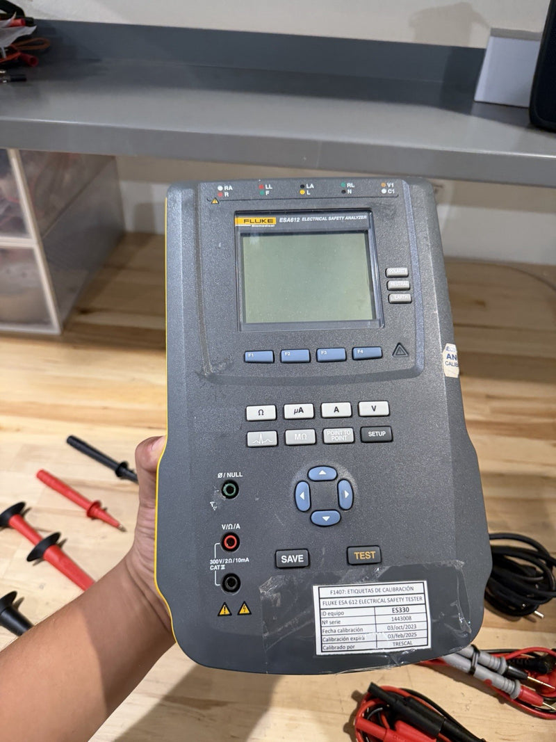 FLUKE ESA615 230V ELECTRICAL SAFETY ANALYZER TESTER WITH LEADS & CHARGER TESTED
