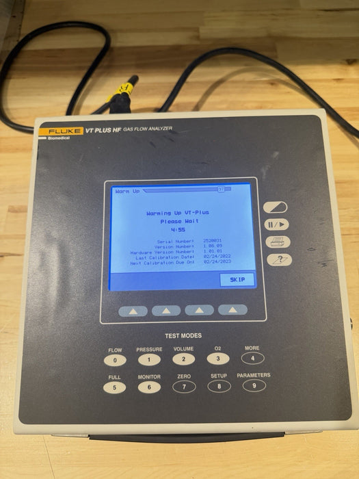 FLUKE VT PLUS HF GAS FLOW ANALYZER W / BAG & CHARGER (TESTED) SHIPS FAST