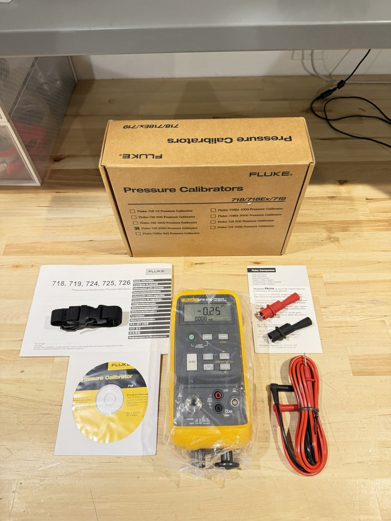 FLUKE 718 300G PRESSURE CALIBRATOR (NEW FACTORY SEALED) FREE SHIPPING