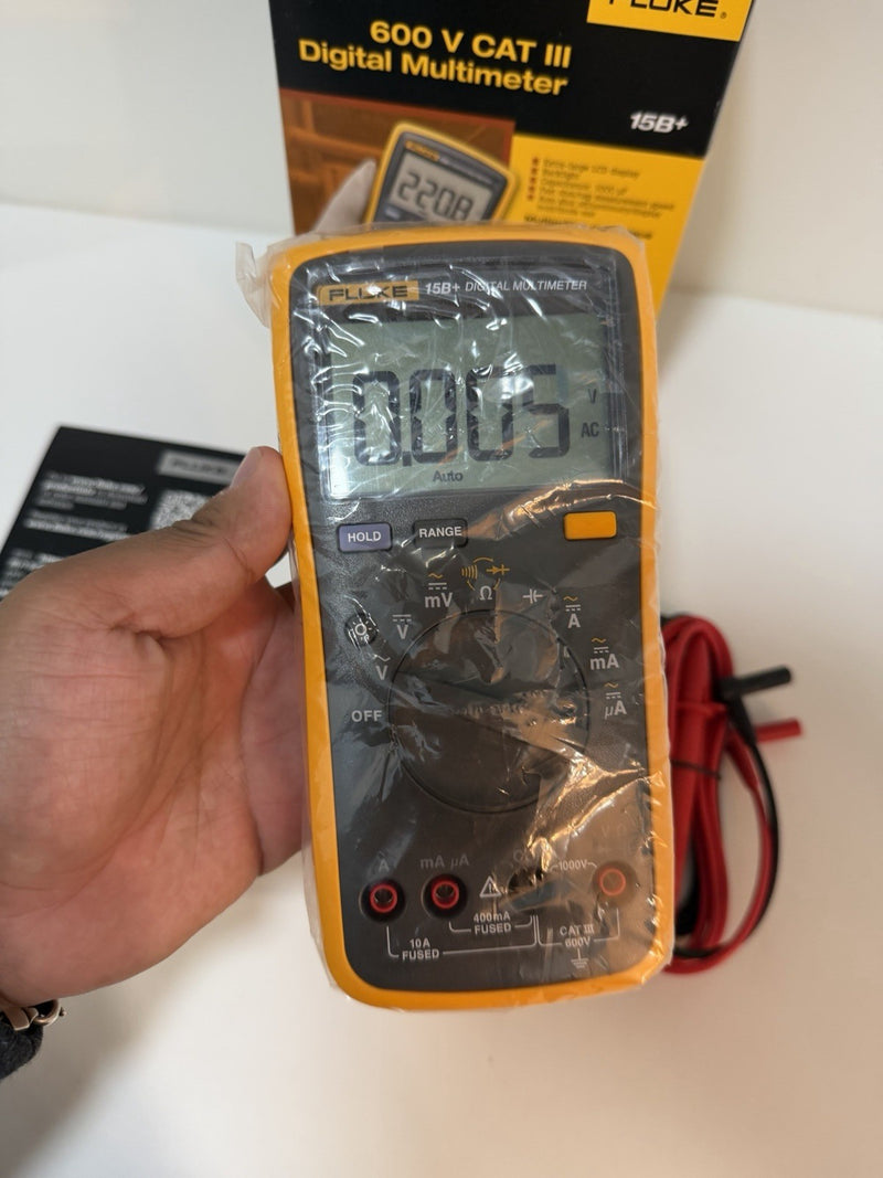 FLUKE 15B+ CAT III 600V DIGITAL MULTIMETER
