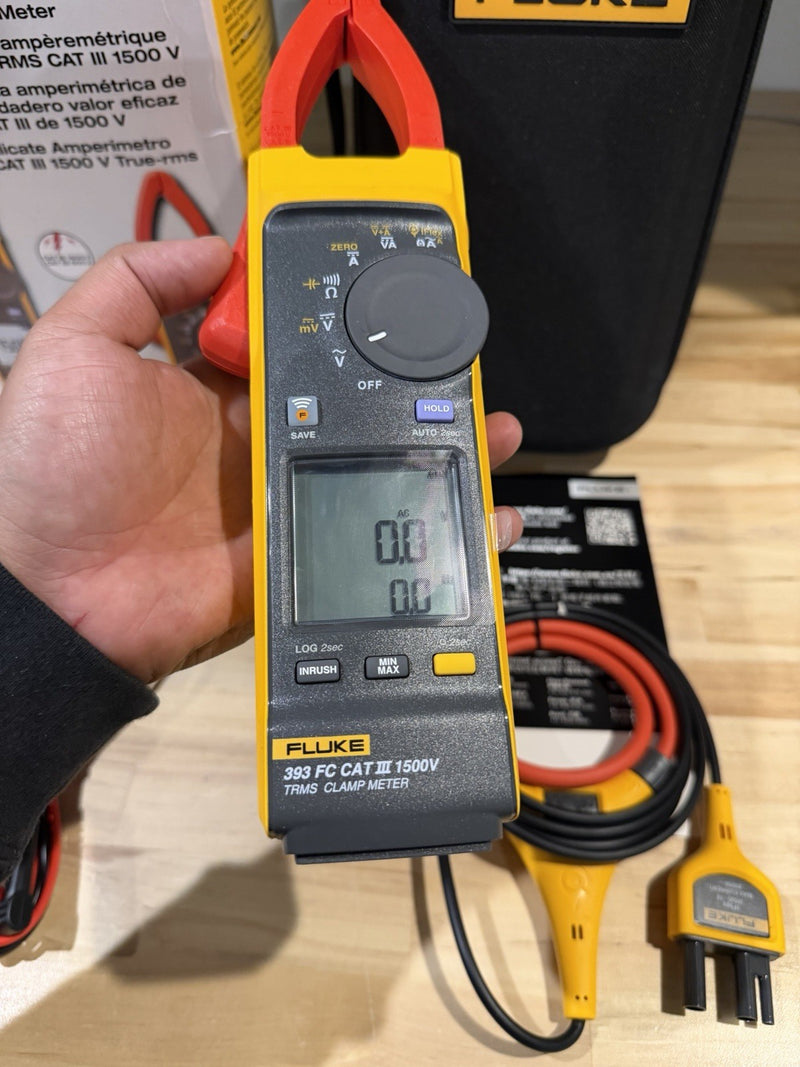 FLUKE 393 FC CAT III 1500V TRMS CLAMP METER WITH IFLEX PROBE & LEADS