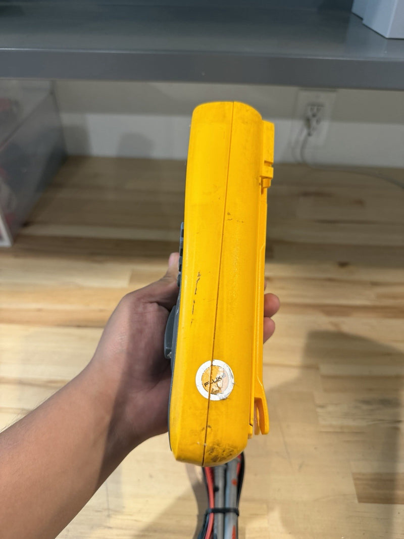 FLUKE 287 TRUE RMS ELECTRONIC LOGGING DIGITAL MULTIMETER WITH LEADS & CLIPS