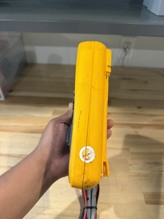 FLUKE 287 TRUE RMS ELECTRONIC LOGGING DIGITAL MULTIMETER WITH LEADS & CLIPS